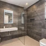 Holiday home Luxurious In Razanj