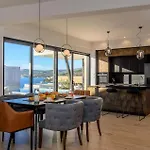 Luxurious Home In Razanj *