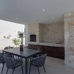 Luxurious In Holiday home *