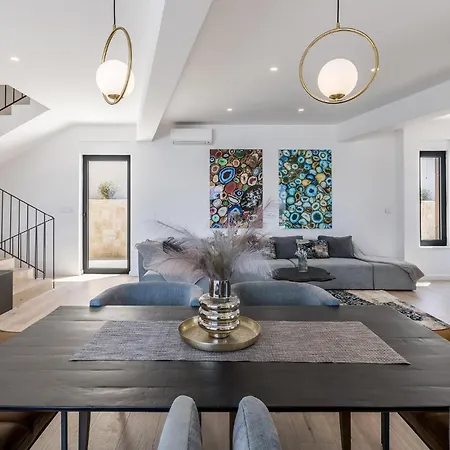 Holiday home Lovely In Razanj